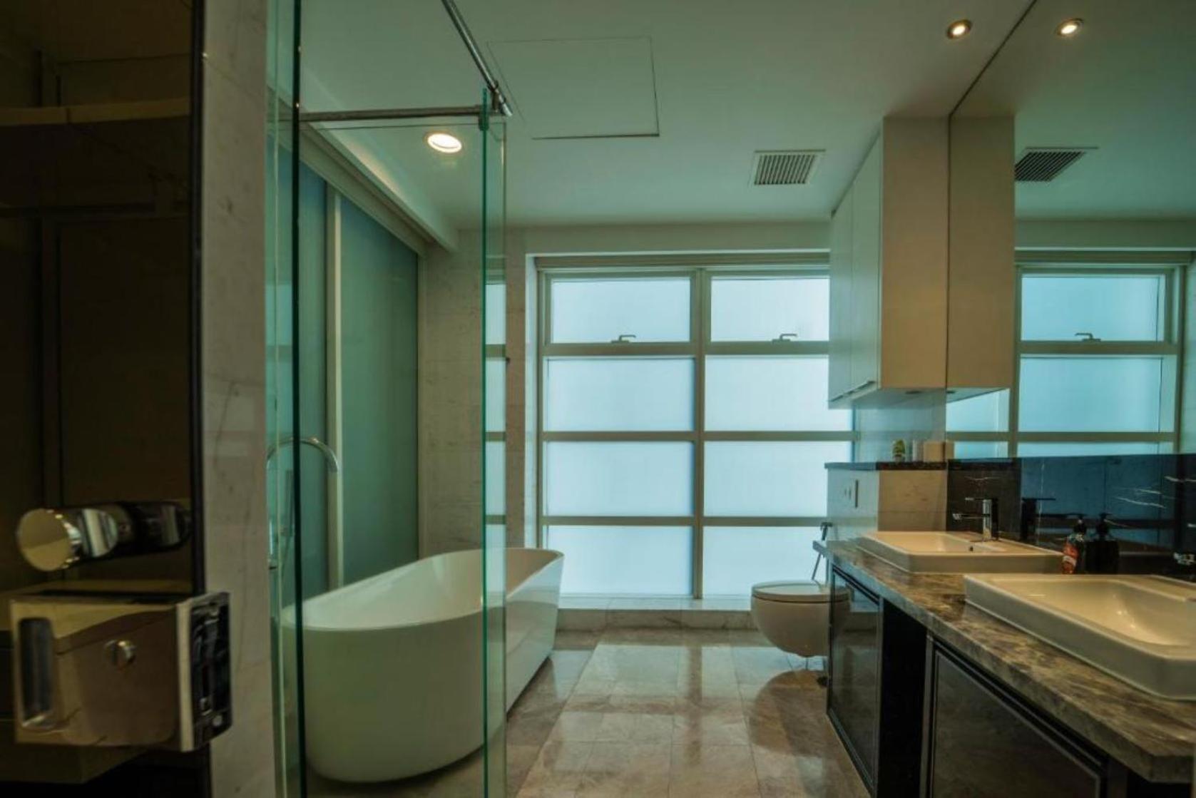 The Platinum Klcc By Comfort Suites Kuala Lumpur Exterior photo